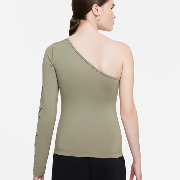 New $55 S M L Women’s Nike Sportswear Asymmetrical Long-Sleeve Top CZ8188-320 - Picture 2 of 11